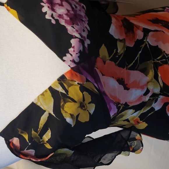 Lulu's Floral High Low Dress SZ XS NWT - Picture 2 of 10